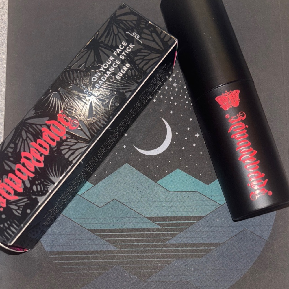 Reina Rebelde- On Your Face Radiance Stick- Sueno